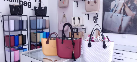Register a free JustPayFor account and win a Humbag bag | Christmas promotion 2025